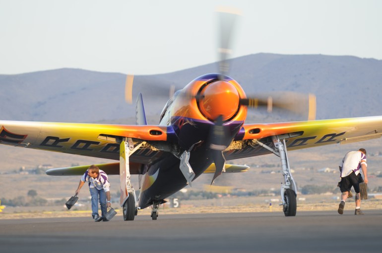 _DSC3537 Running with Chocks, Race #77, Rare Bear