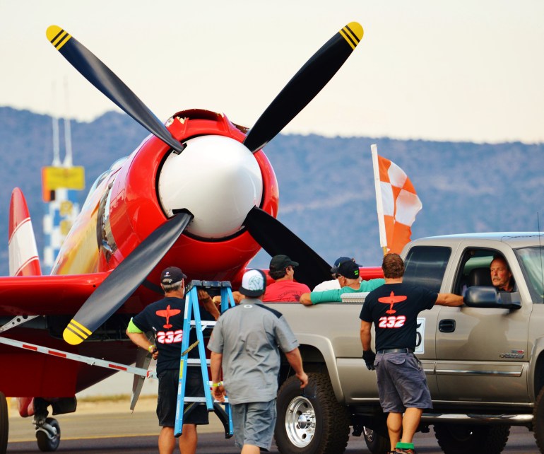 Crew & Gibson tow-in after mayday